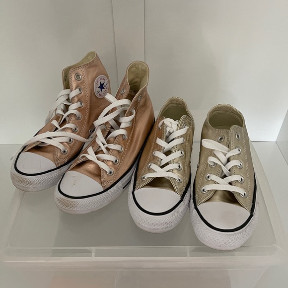 Converse rose gold and gold sneakers - Picture 4 of 5